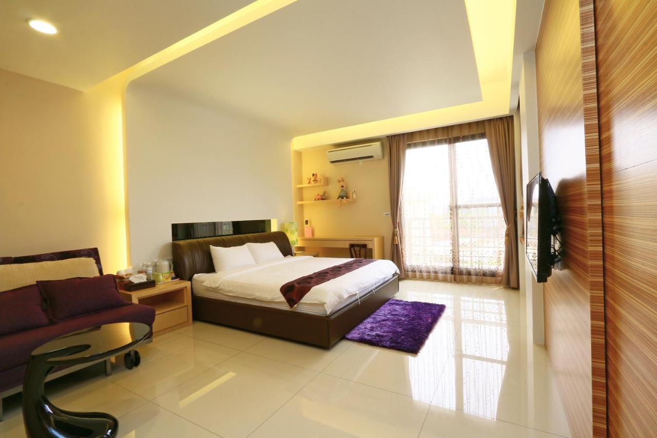 Sakura Love River Bed And Breakfast Дуншань Экстерьер фото