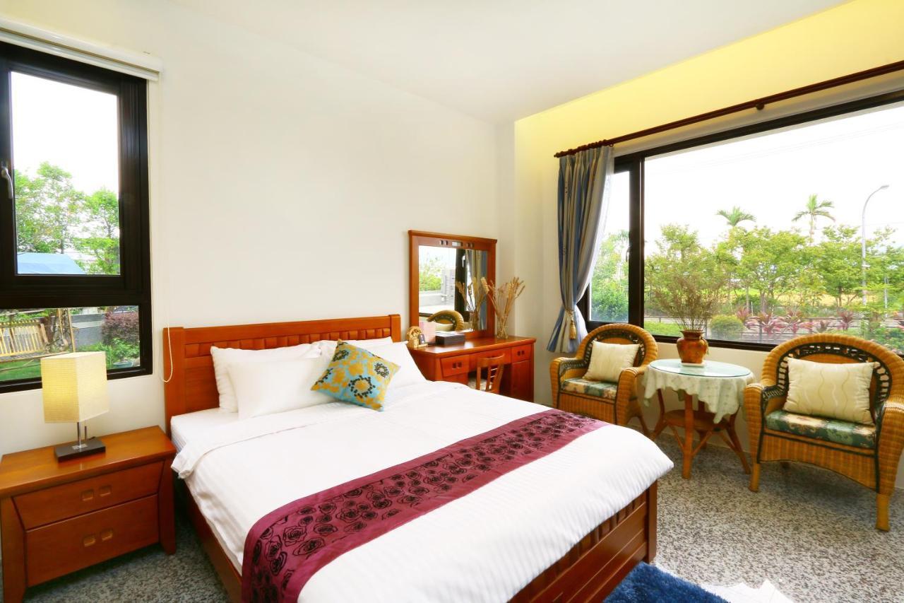 Sakura Love River Bed And Breakfast Дуншань Экстерьер фото